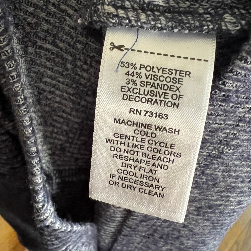 Cable & Gauge Sweater - Picture 4 of 5